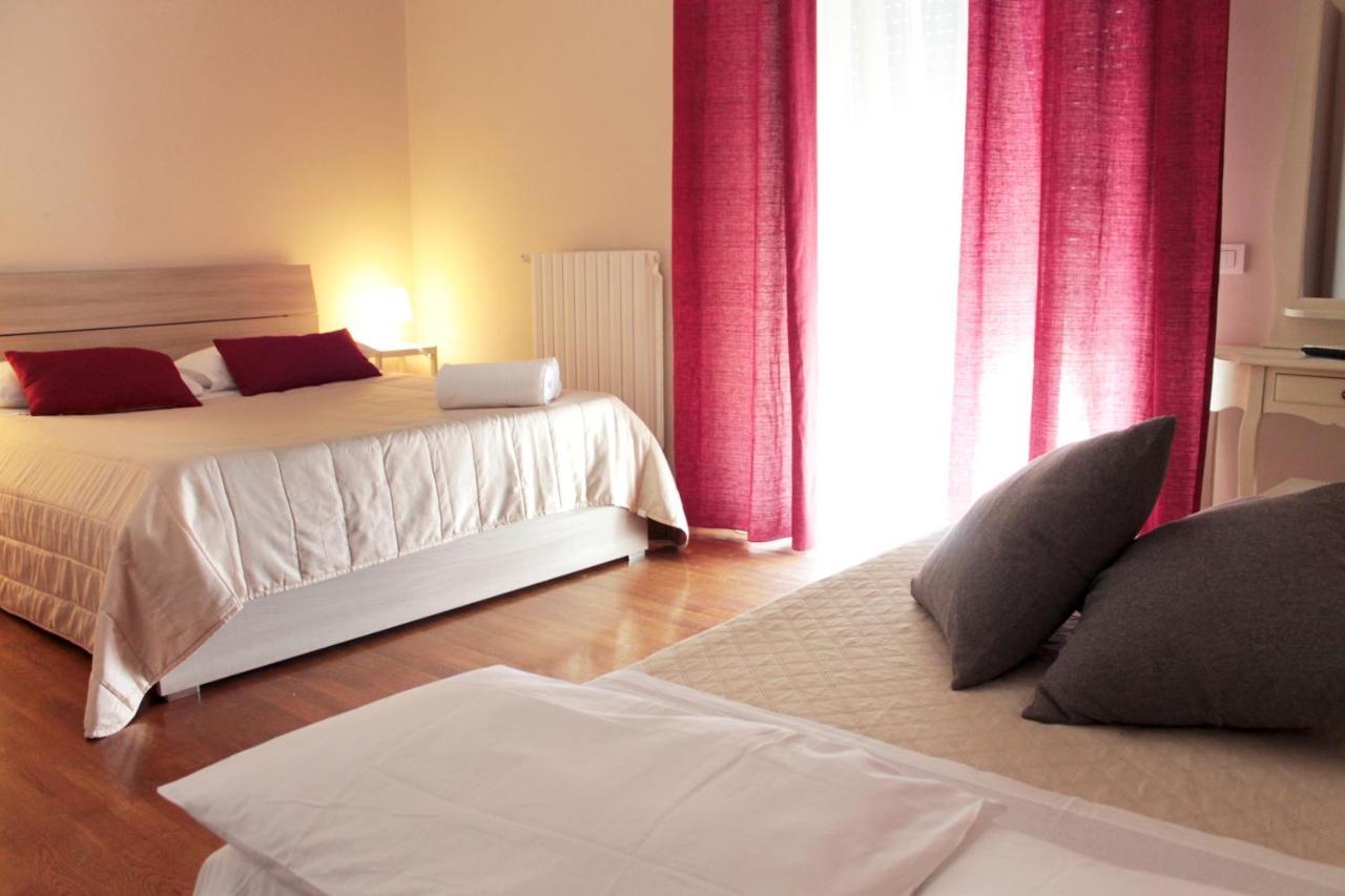 Vesuviane 'E Belle 'Mbriane B&B Naples Exterior photo
